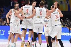 LOL赛事-德国击剑选手表现出色，勇夺金牌赛场