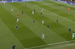 英雄联盟总决赛-欧冠热身：那不勒斯备战下一轮强敌的简单介绍