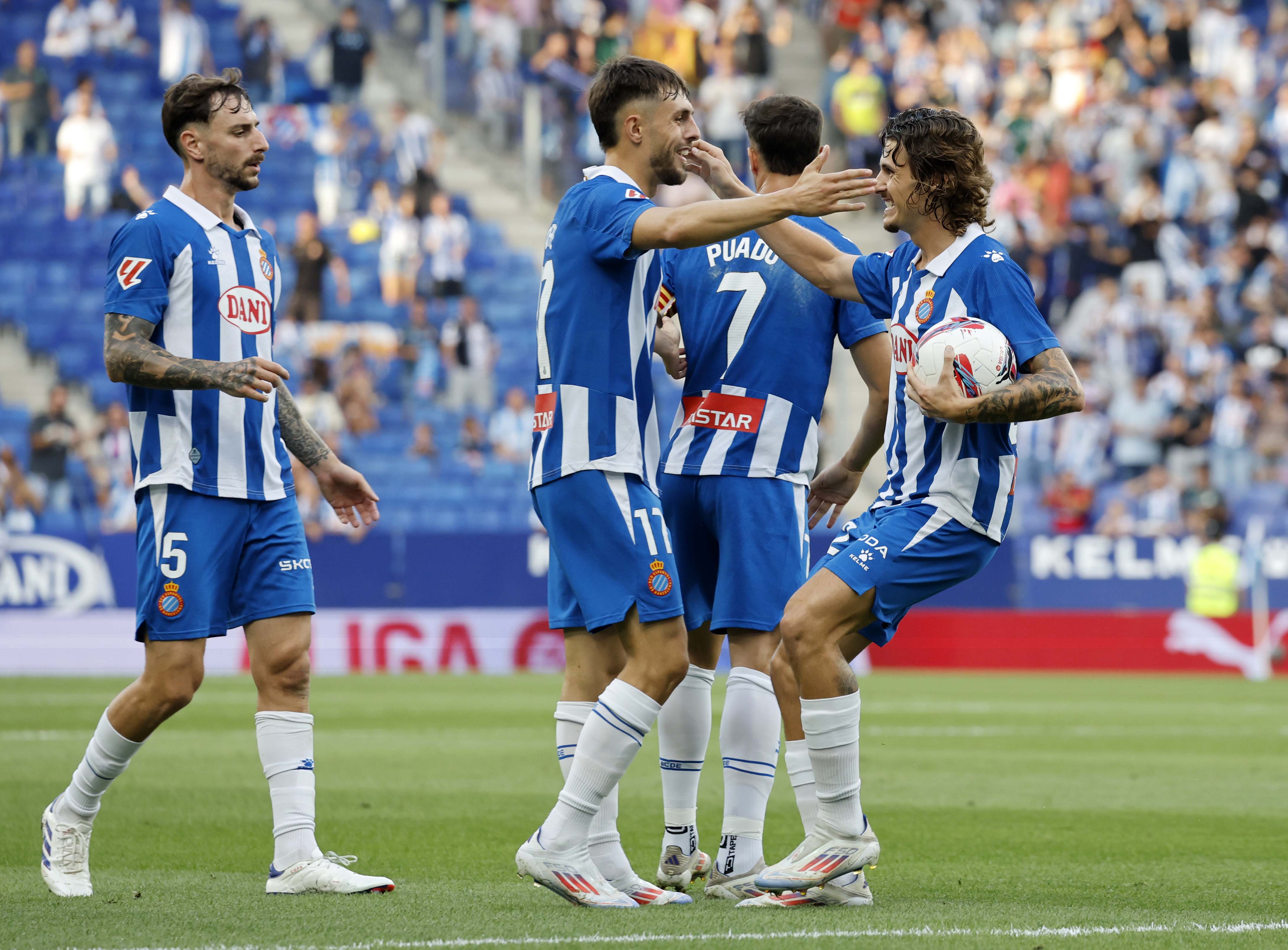 西班牙补时绝杀瑞士，提前晋级欧锦赛的简单介绍