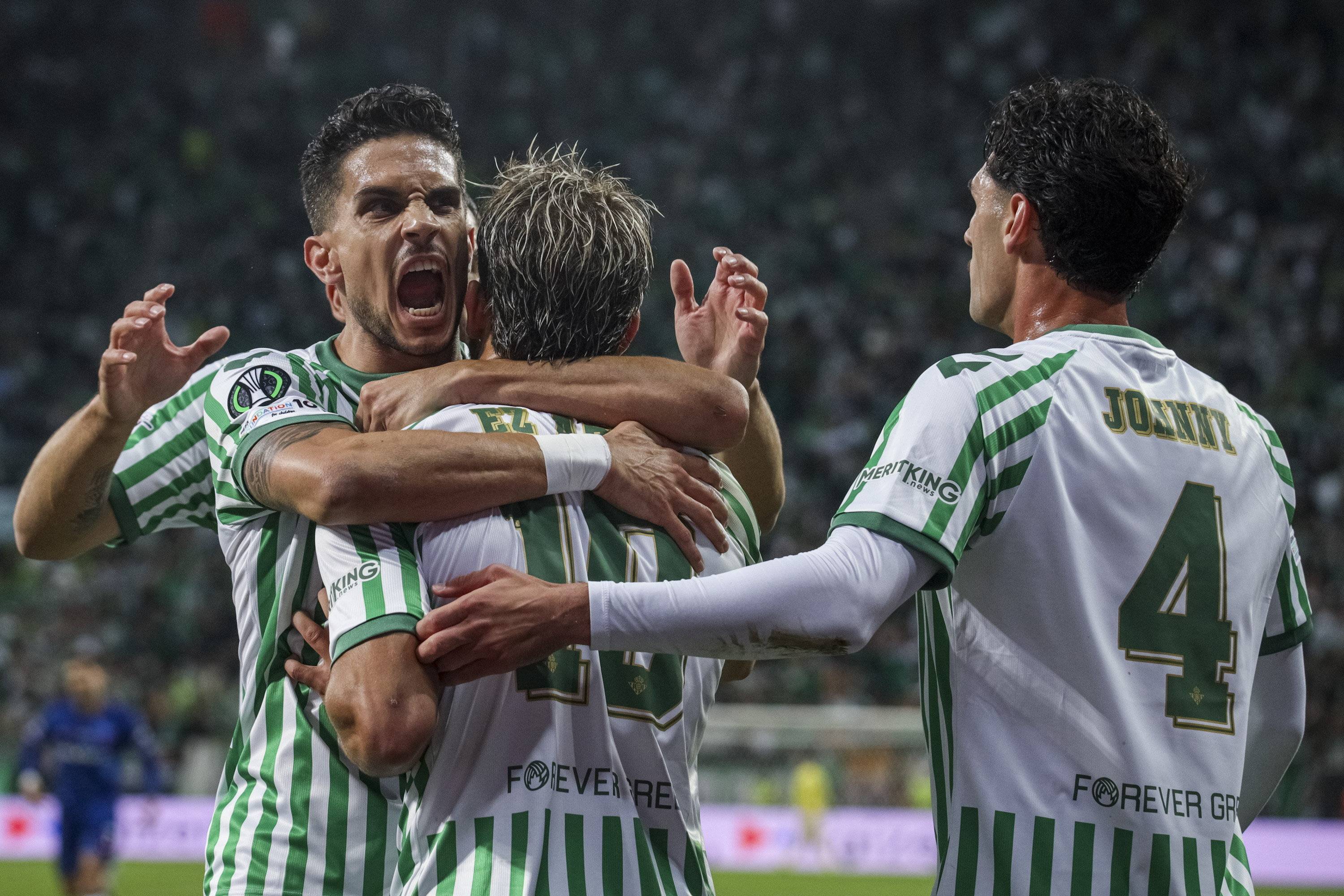 切尔西主教练战术调整成功，获得胜利