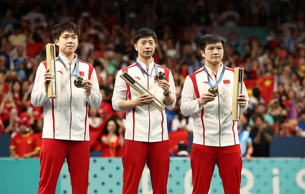 瑞典国家队喜迎胜利，成功晋级欧洲杯四强的简单介绍