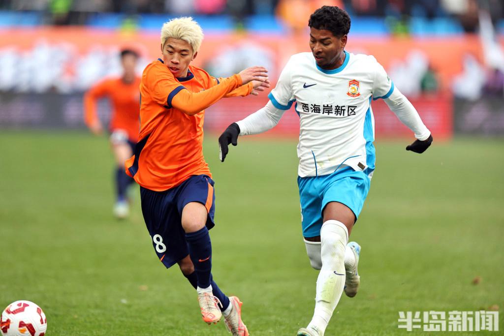 包含河北华夏幸福淘汰青岛黄海，晋级下一轮比赛的词条