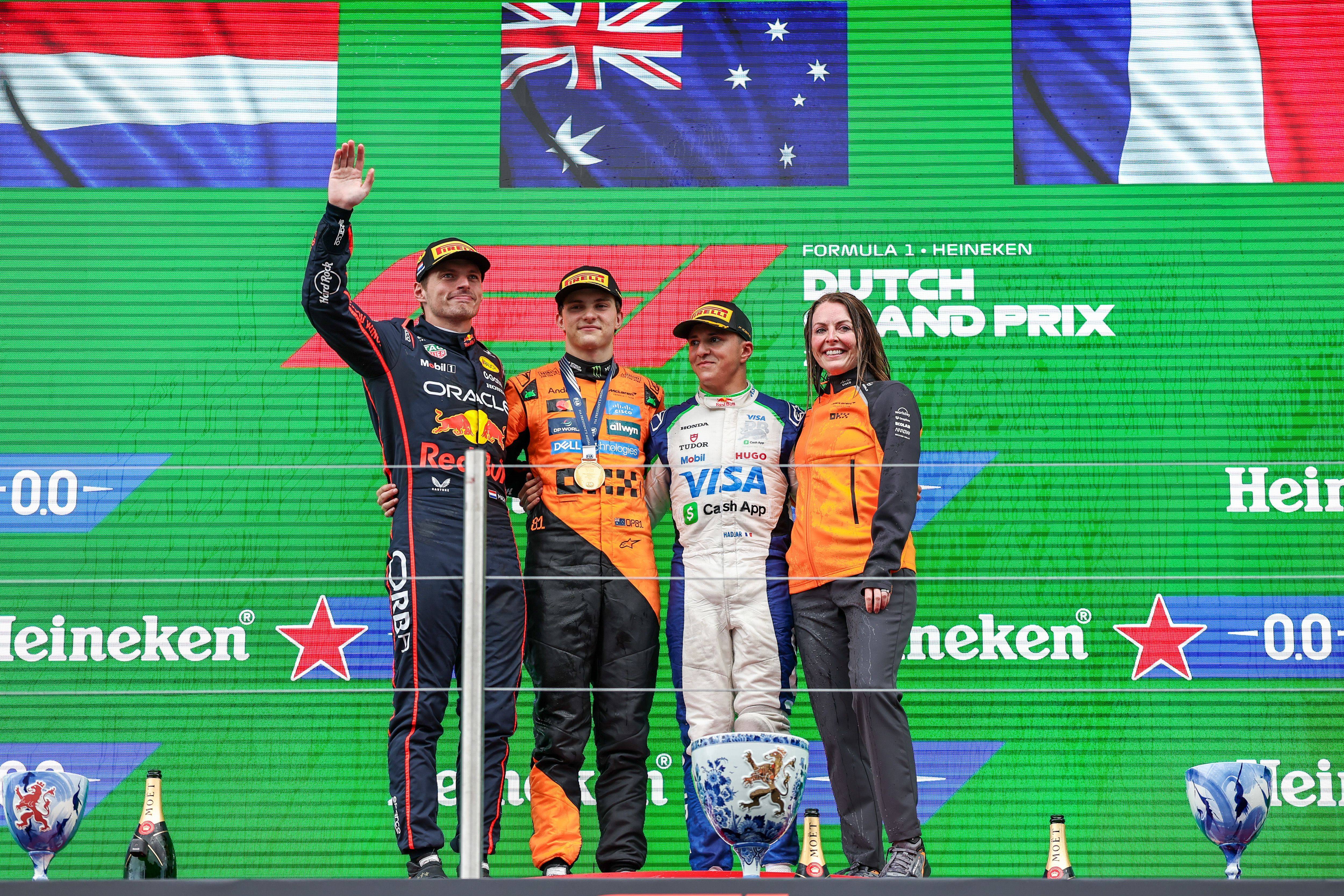 梅赛德斯翻盘迈凯伦,皮亚斯特里关键制胜 梅赛德斯翻盘迈凯伦,皮亚斯特里关键制胜