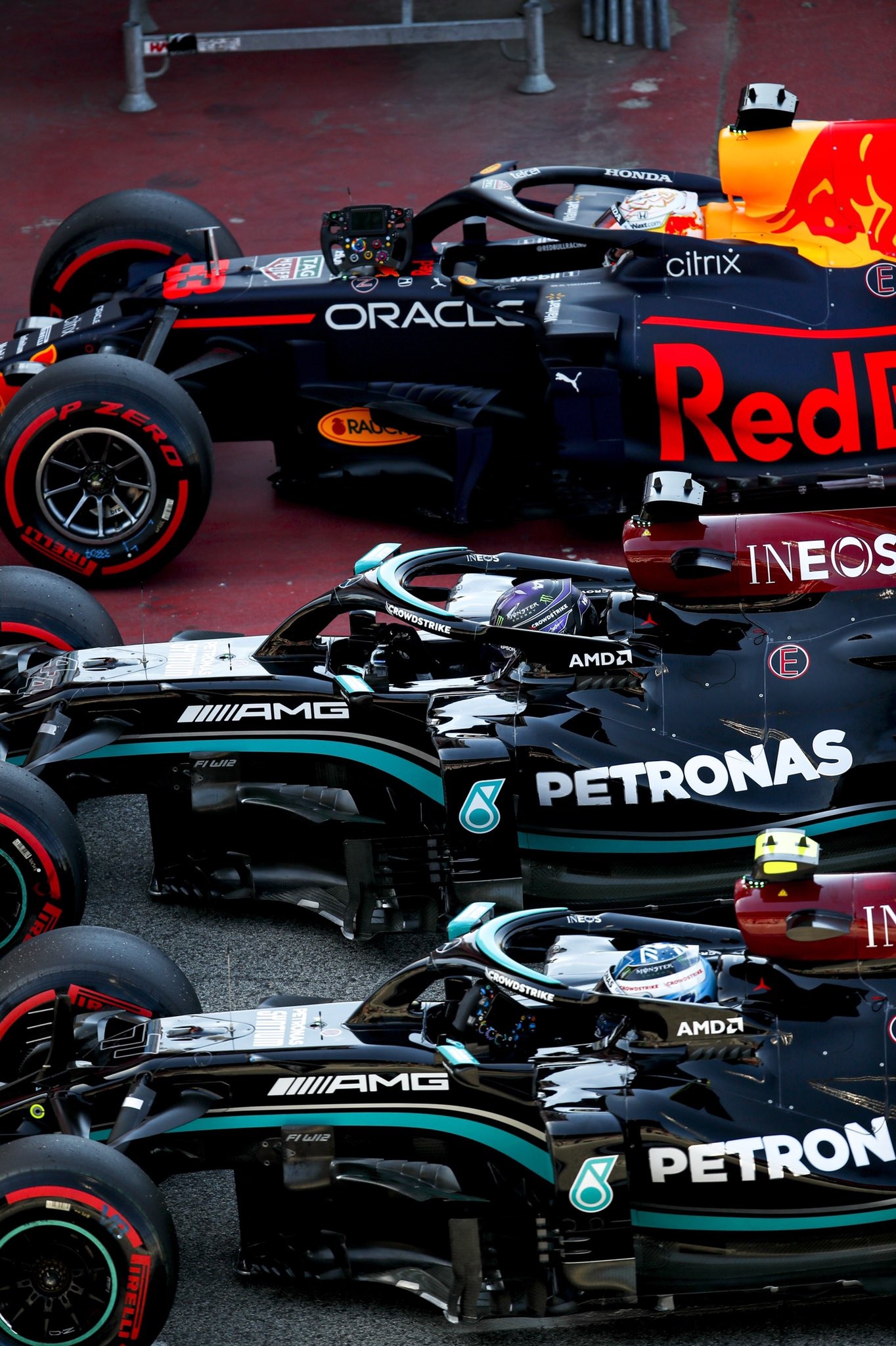 红牛车队翻盘迈凯伦,汉密尔顿状态火热 红牛车队翻盘迈凯伦,汉密尔顿状态火热