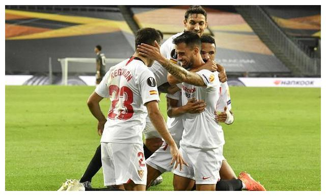 塞维利亚险胜智利，孔德带队取胜