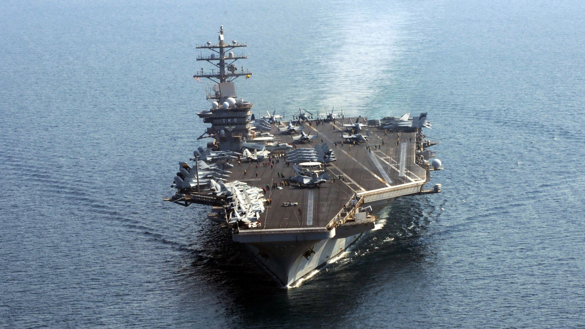 幽灵锁链，欧冠之夜，阿尔瓦雷斯为何让曼联众星集体沉默