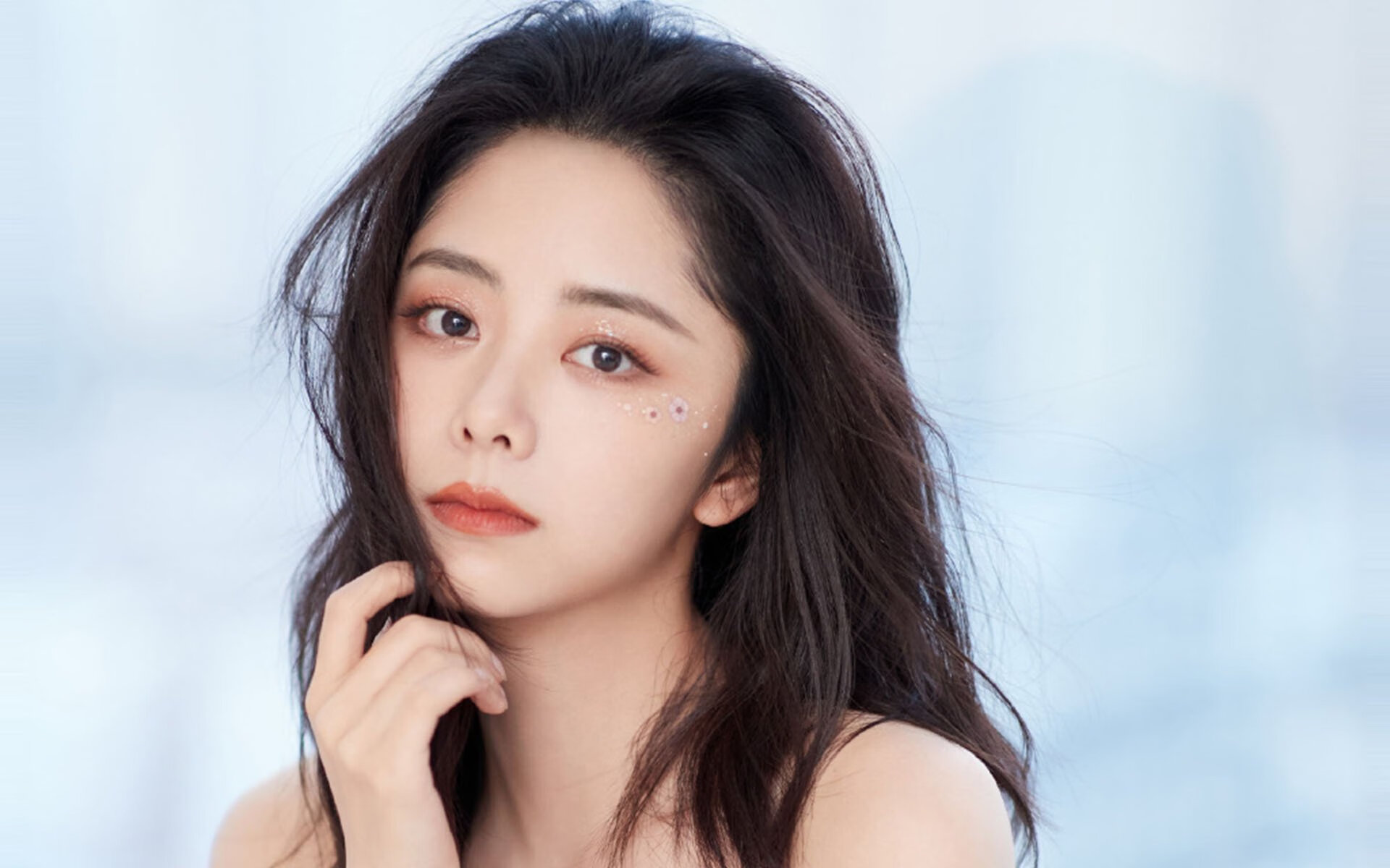 用进球吻别巴黎,戈麦斯与洪都拉斯足球的生死救赎