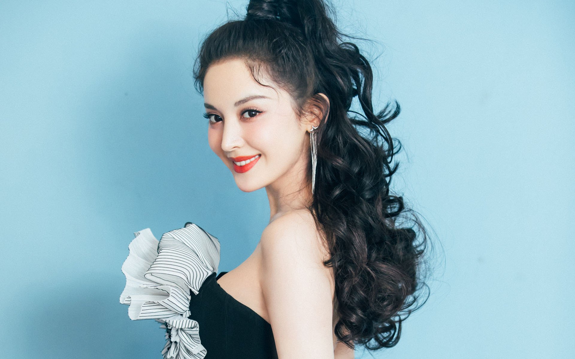 逆转狂澜！加克波三传一射导演荷兰奇迹，埃及人三球领先痛失好局