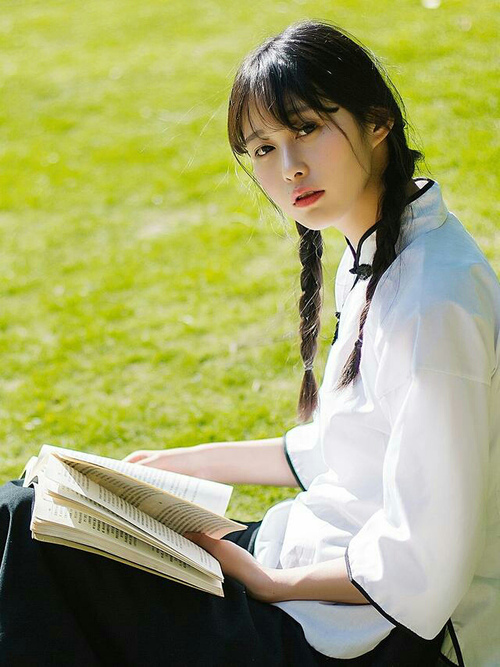 姆巴佩独木难支！波兰铁血防守锁定胜局，欧洲杯上演以弱胜强经典战役