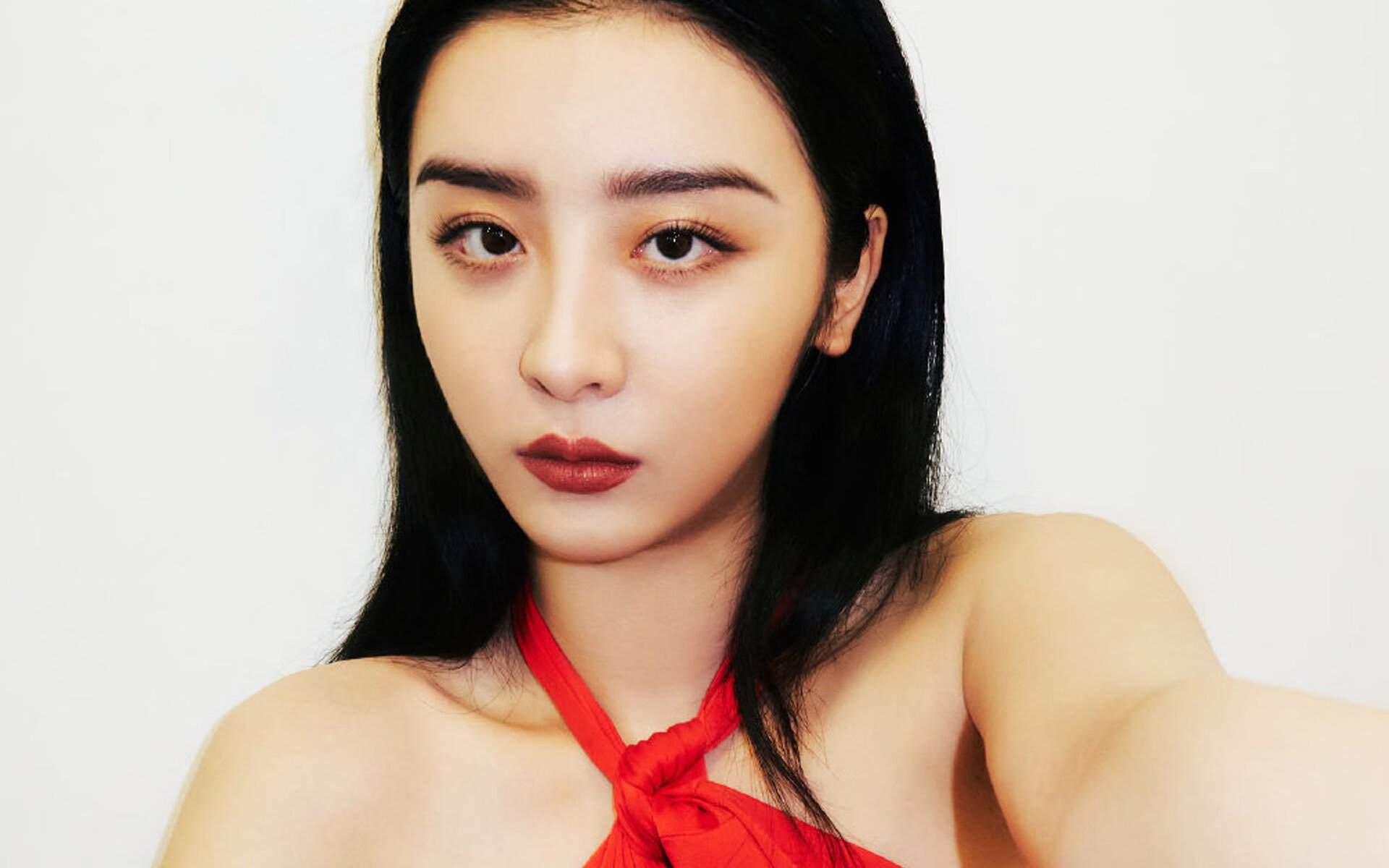 阿尔及利亚对阵厄瓜多尔，萨卡用冠军级表现刻下唯一性烙印