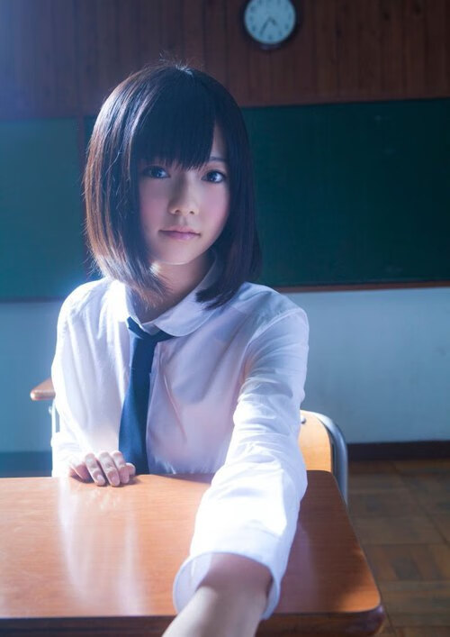 北欧寒风撞上亚平宁堡垒，神秘新援阿尔瓦雷斯如何一锤定音